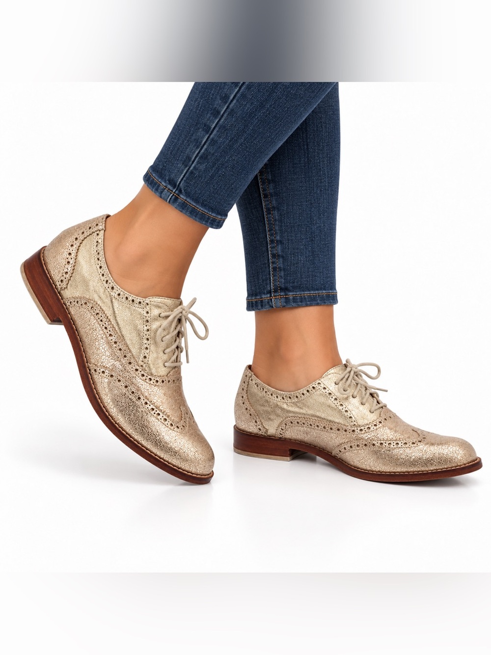 Cole Haan Women’s Metallic Gold Wingtip Oxford Brogue Lace-Up Leather Shoes